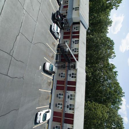 Red Carpet Inn Berlin Extérieur photo