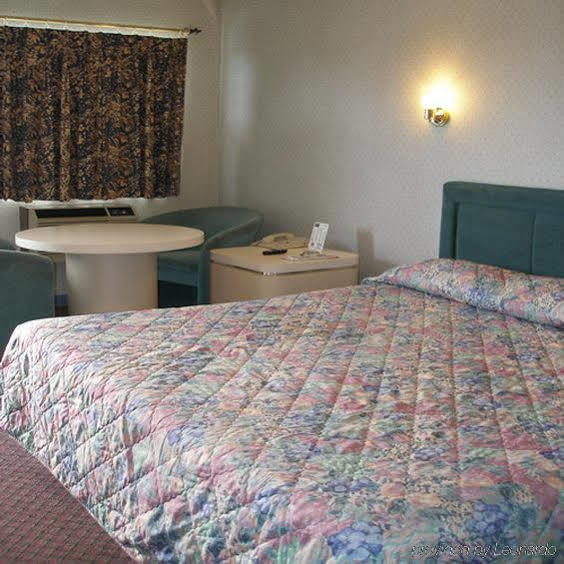 Red Carpet Inn Berlin Chambre photo